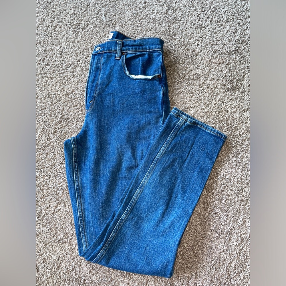 Abercrombie & Fitch Curve Love 90’s Ultra Highrise Jeans - Picture 2 of 3